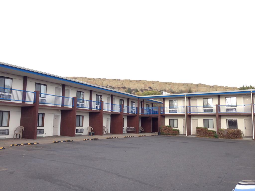 Rodeway Inn Billings Logan Intl Airport Near St Vincent Hospital Kültér fotó